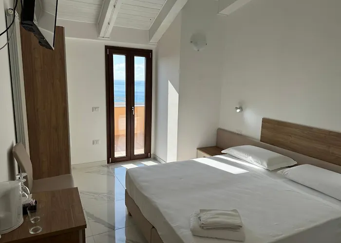 Bed and Breakfast Topazio & Tropea