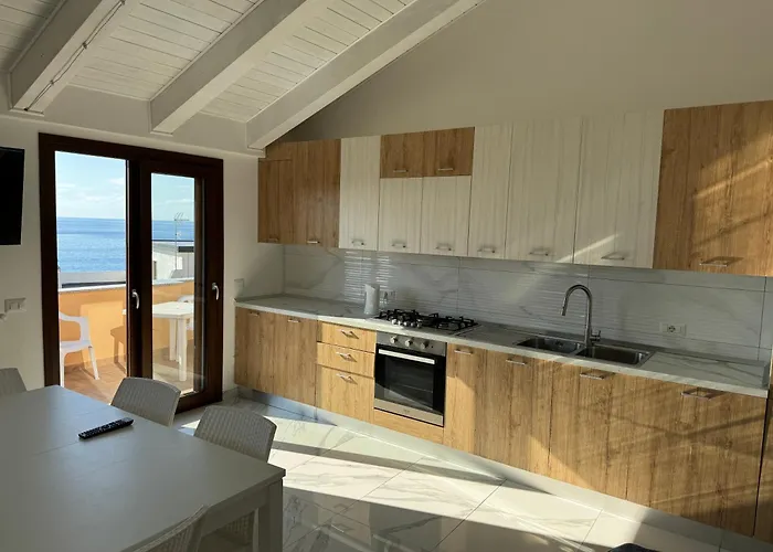 Topazio & Bed and Breakfast 3*